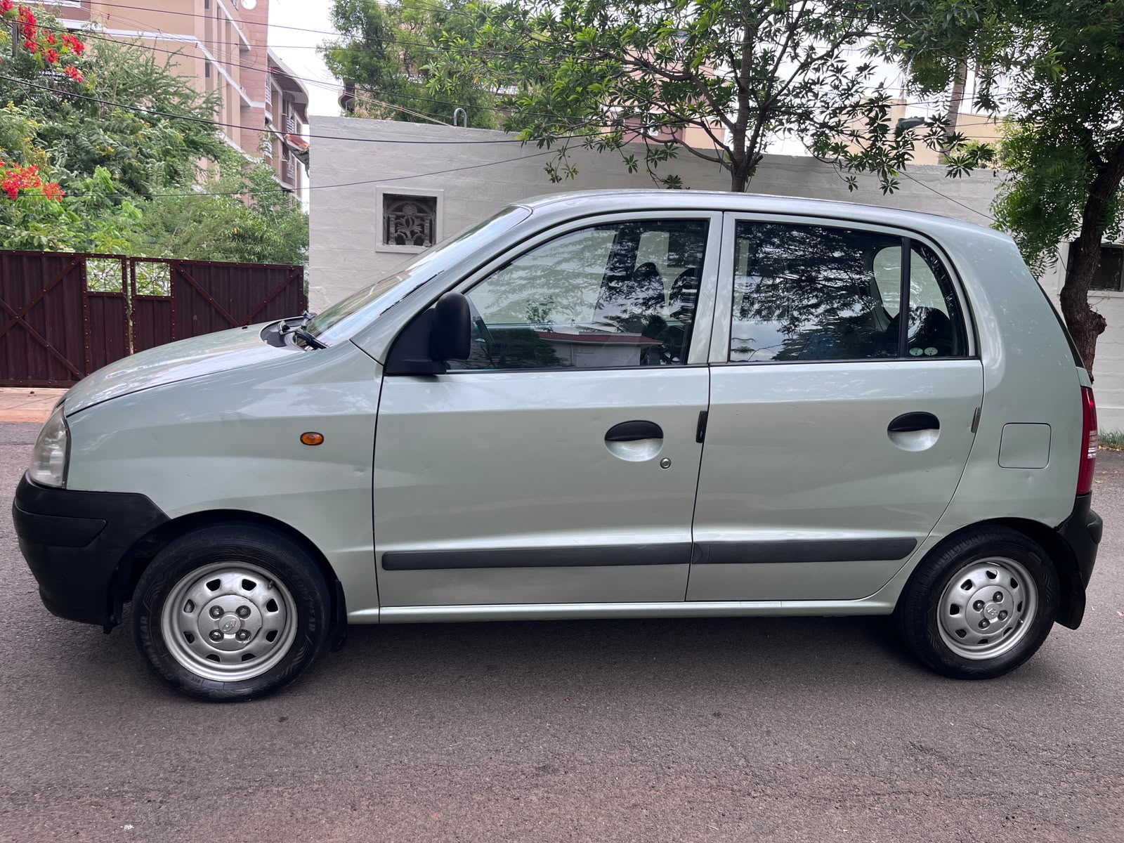 Hyundai Santro - Image 7